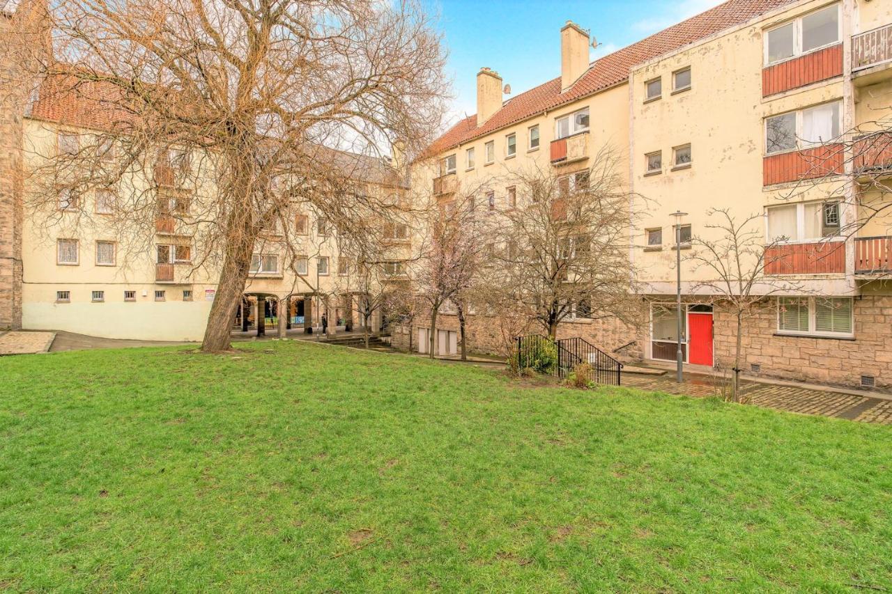 Charming Old Town 2 Bed Apt, 2Mins From Royal Mile — Photos 2
